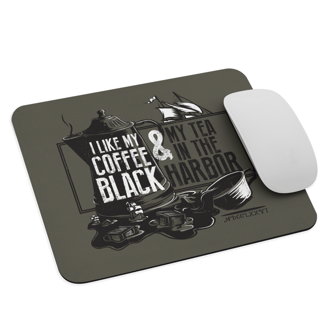 Tea In The Harbor Mouse pad - 1776 United